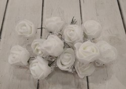 Розы белые с сеточкой 2 см, 12 шт